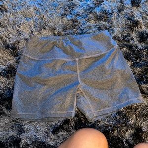 Reebok woman’s athletic compression shorts size small!